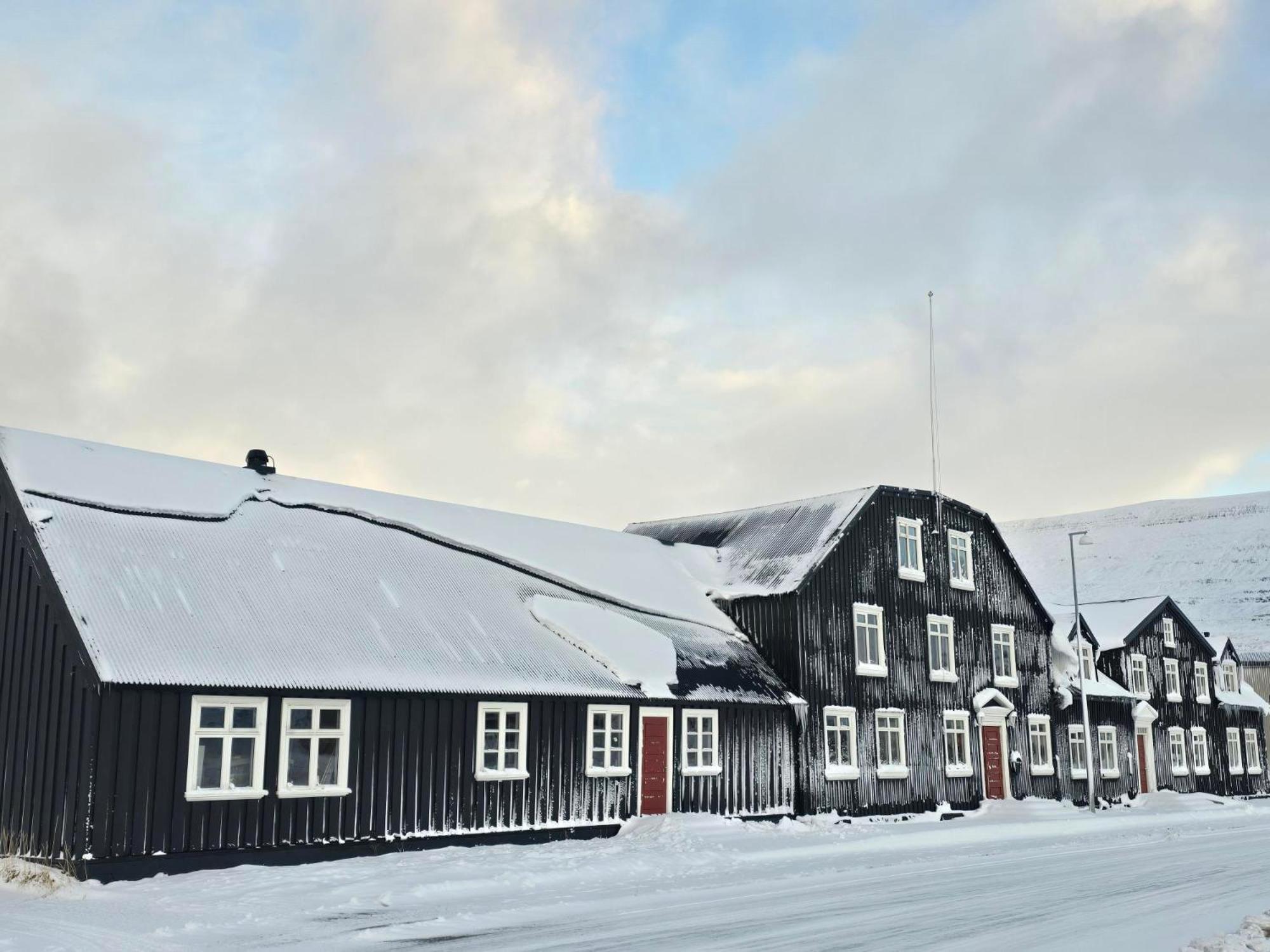 Bryggjan Boutique Hotel Акурейрі Екстер'єр фото